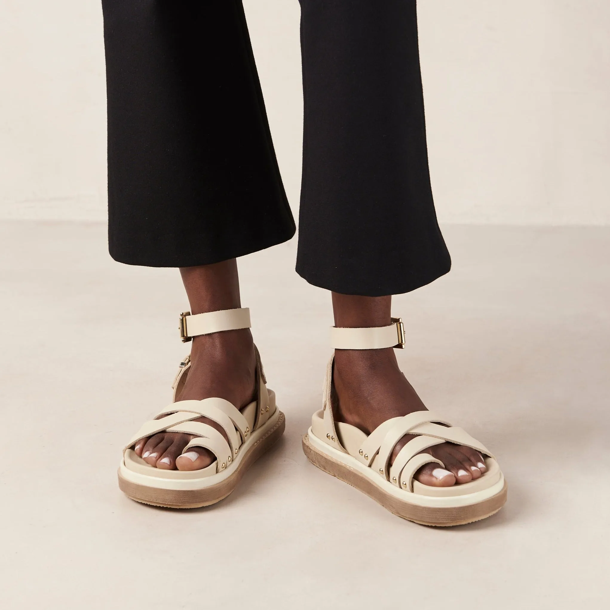 Buckle Up Cream Leather Sandals