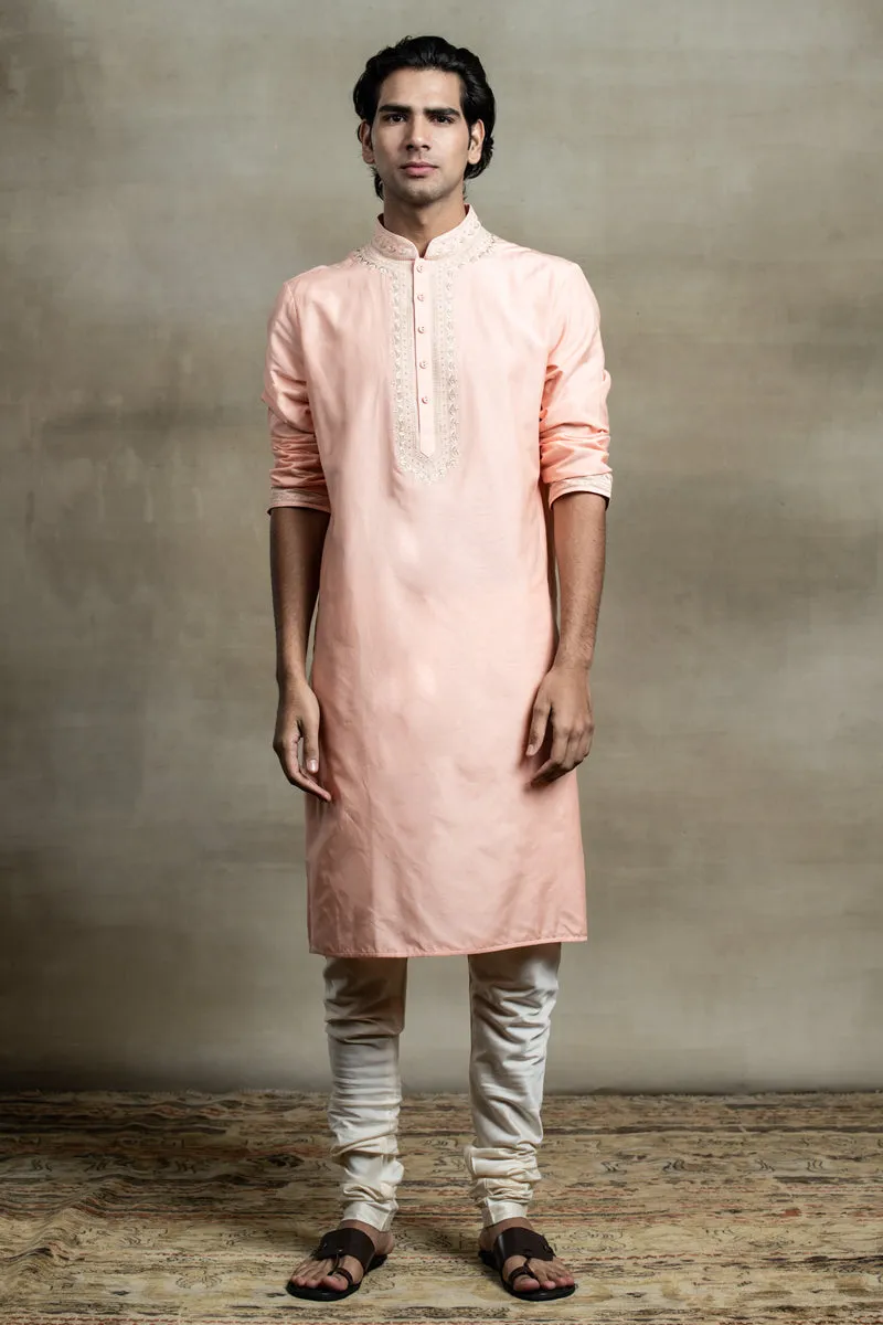 Cotton Silk Kurta Set With Thread Embroidery Detailing