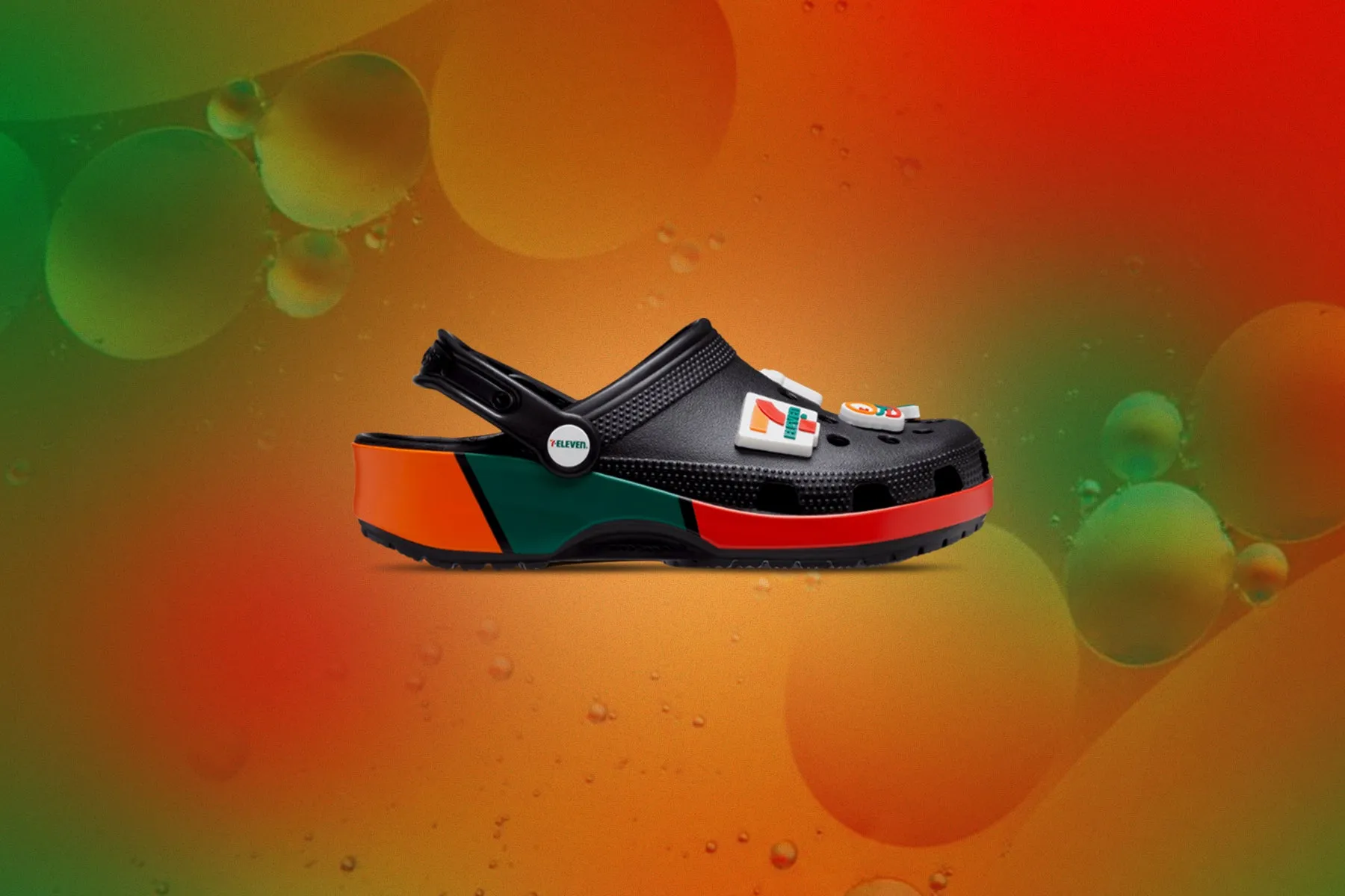 Crocs x 7-Eleven Classic Clog - Black