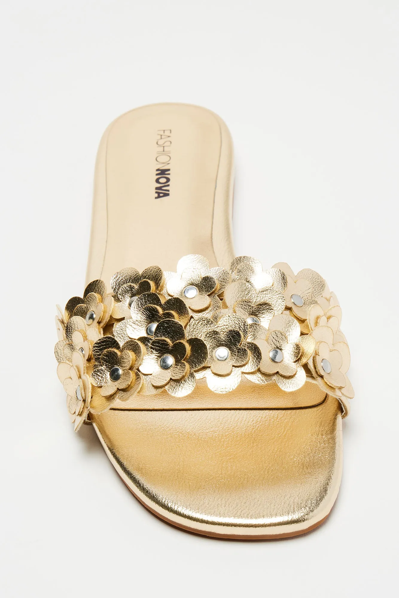 Kendrie Flower Sandals - Gold