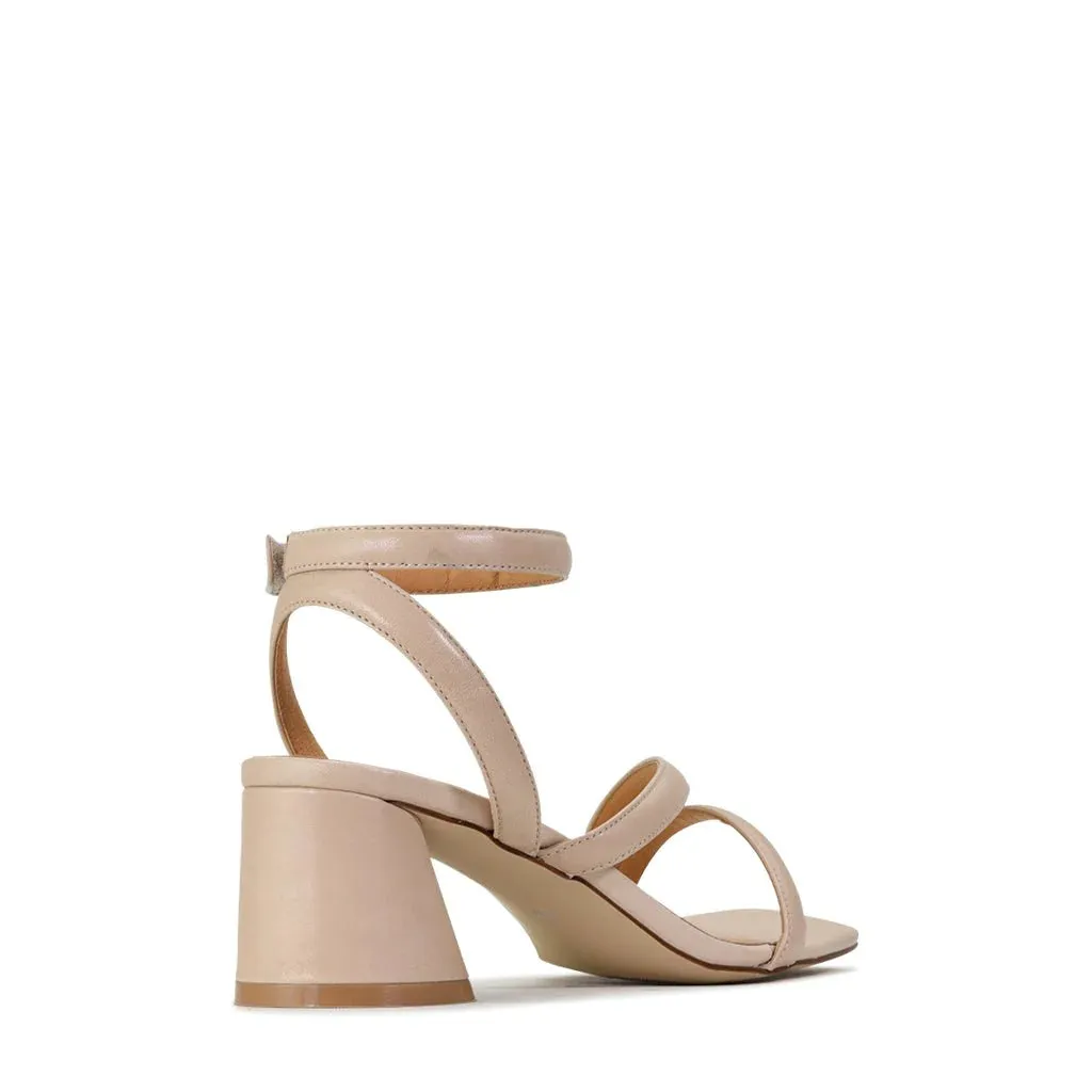 Petricia (Nude Leather)