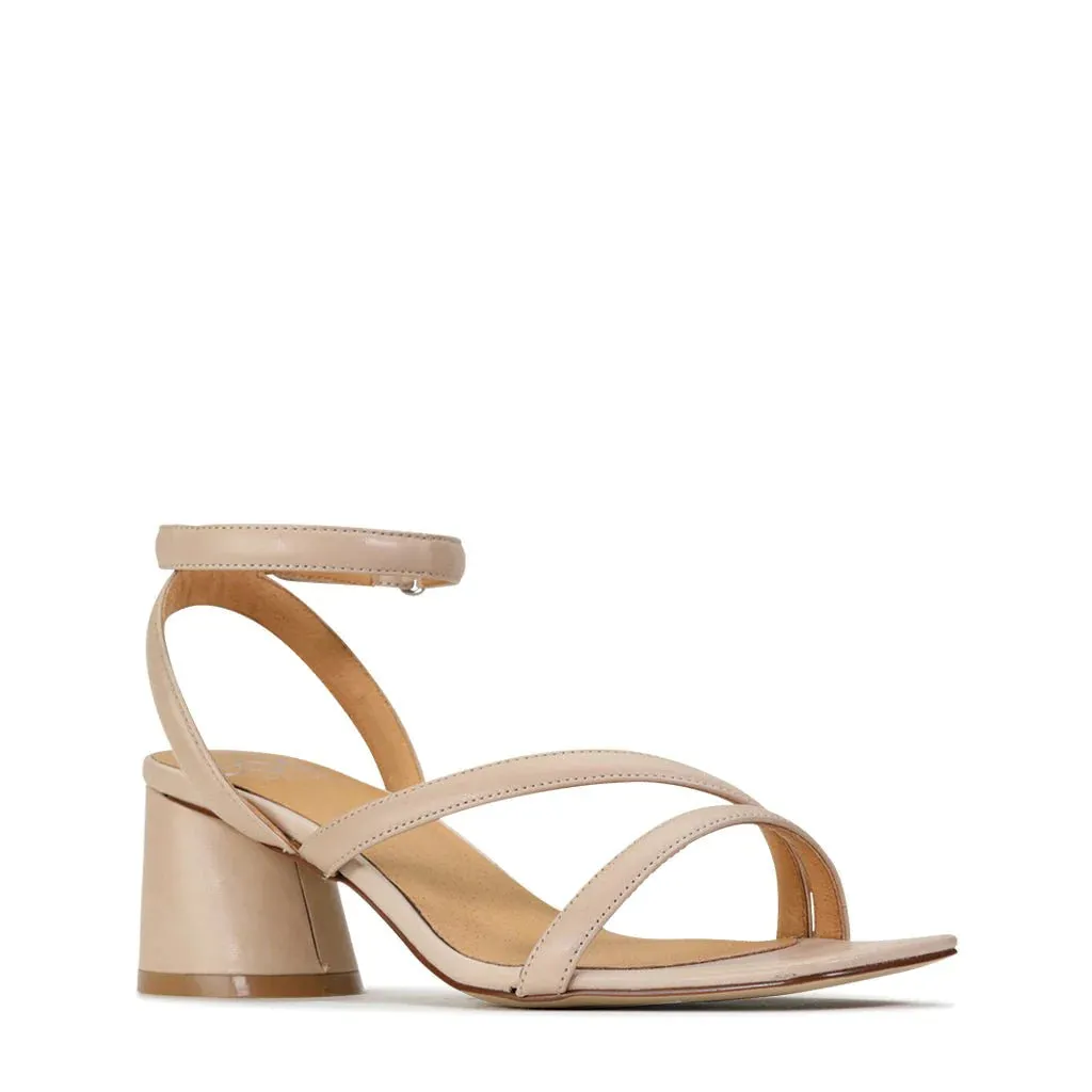 Petricia (Nude Leather)