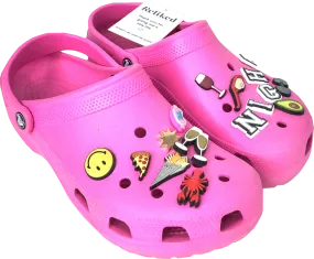 Pink Classic Crocs With multiple Jibbits UK 10 EU 44 👞