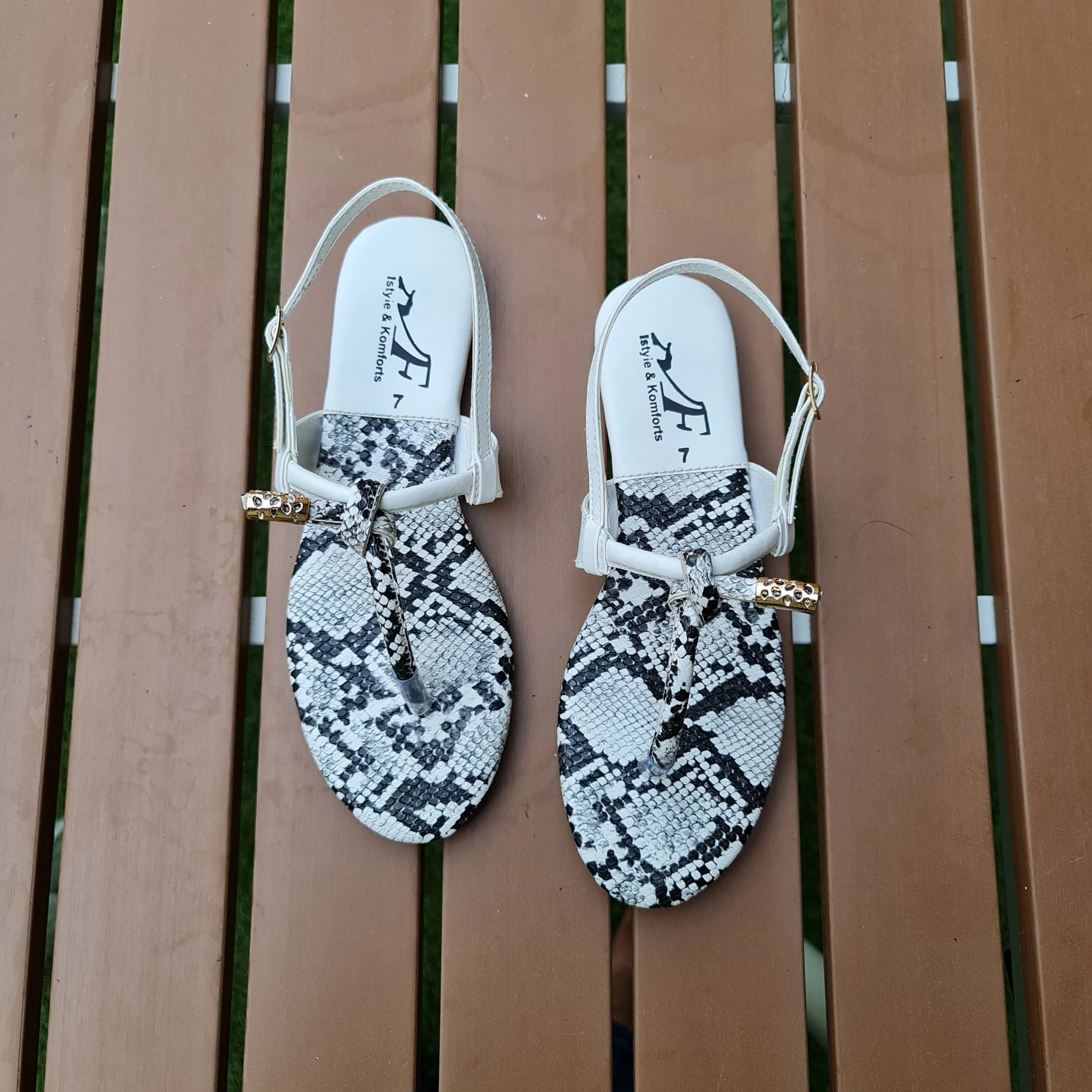 Printed Buckle Sandals