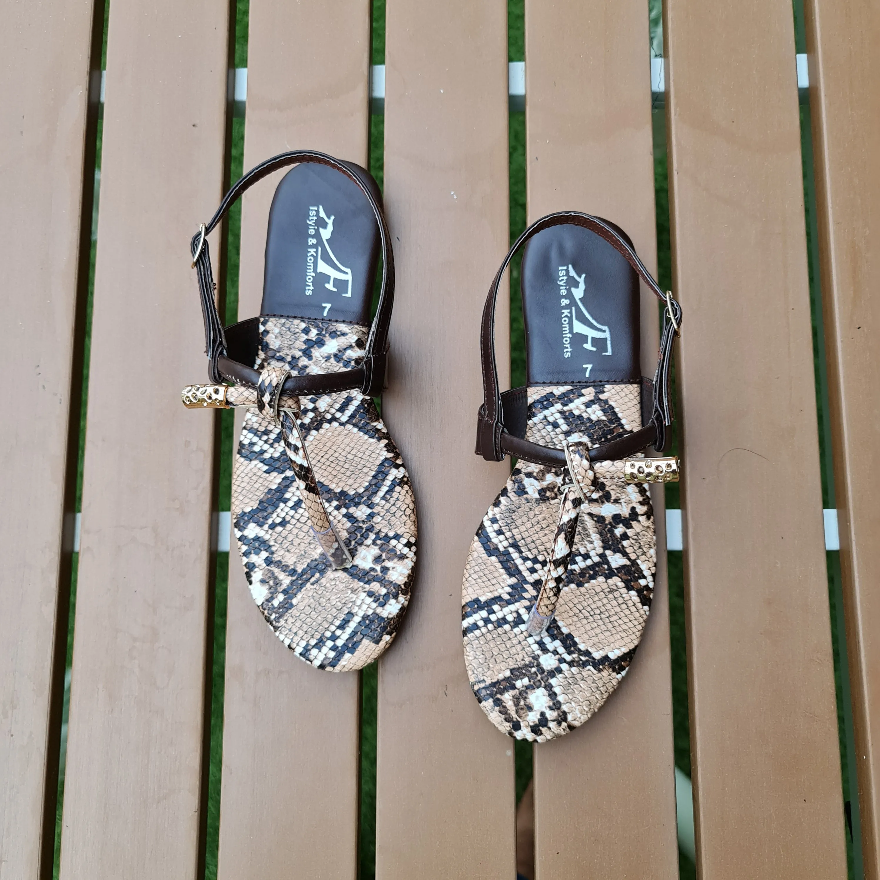 Printed Buckle Sandals