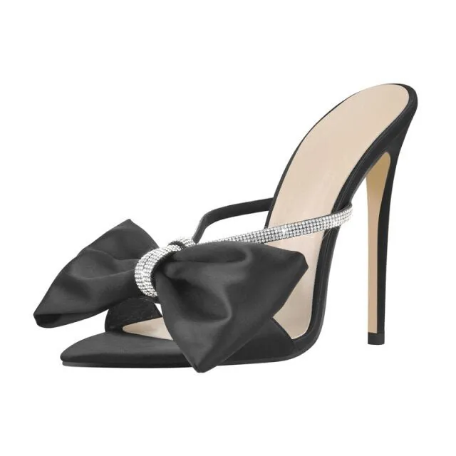 Sandals Queen Ulianka (Black)